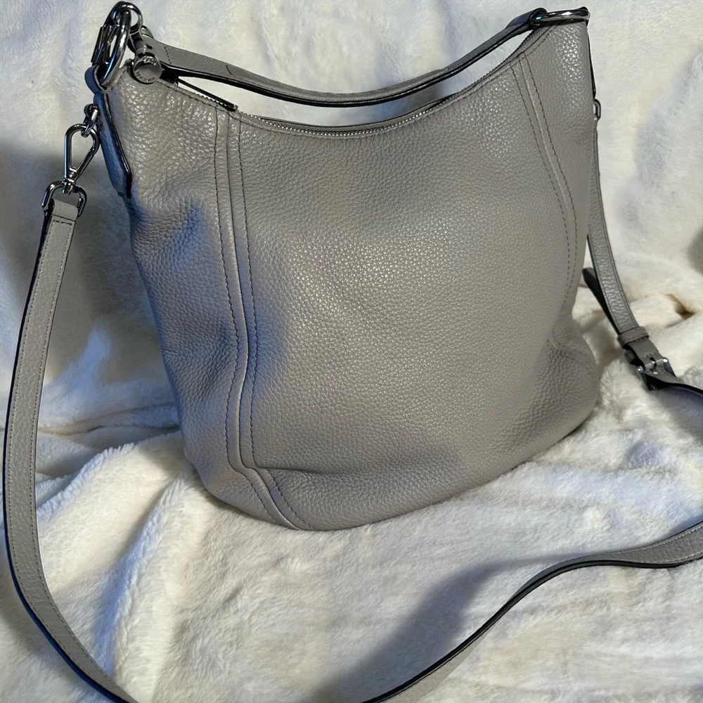 ✨ Michael Kors Julia Gray Pebbled Leather Convertible Shoulder Bag Hobo EUC